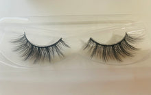 Load image into Gallery viewer, Collene