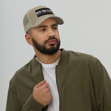 Load image into Gallery viewer, NEW YORK FEVER Trucker Cap