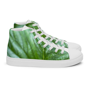 Strawberry Summer Jungle Men’s high top canvas shoes