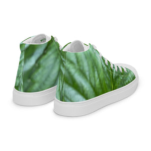 Strawberry Summer Jungle Men’s high top canvas shoes