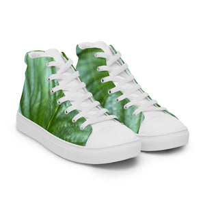 Strawberry Summer Jungle Men’s high top canvas shoes